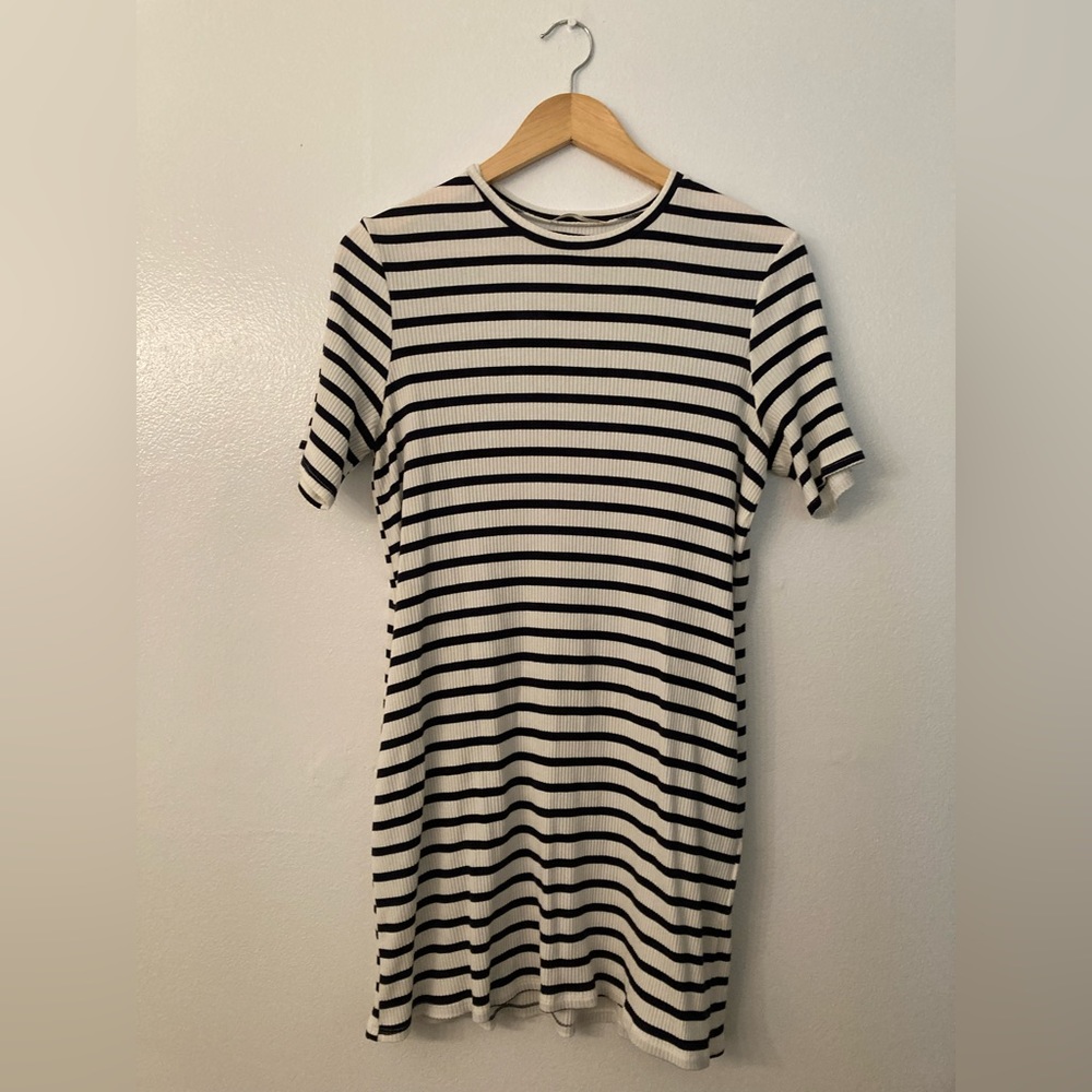 Reformation Jeans | Knit T-shirt Dress | White & Navy Stripes | Size Medium